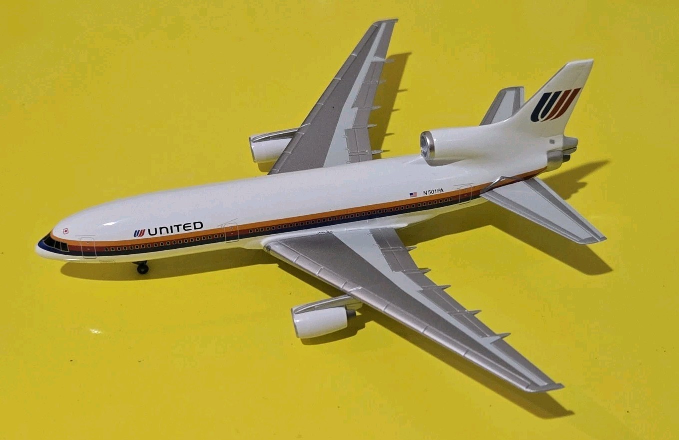 Dragon Wings 1:400 United Airlines L1011-500 N501PA