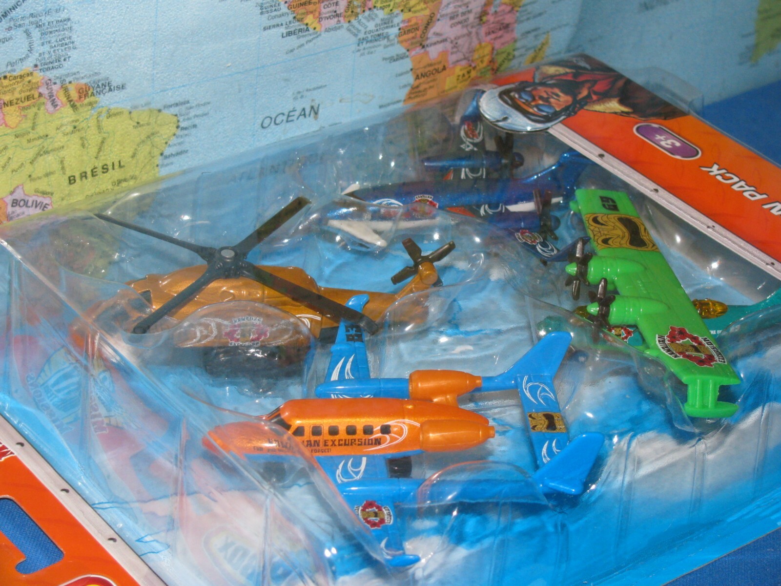 MATCHBOX MISSION 4 PACK SKY BUSTERS METRO COMMUTER PACIFIC PATROL CHOPPER *NEW*