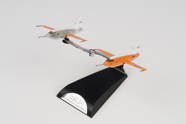 Dragon Models 1/144 X-1 Airplane #46-0062 USAF 2-Piece Set