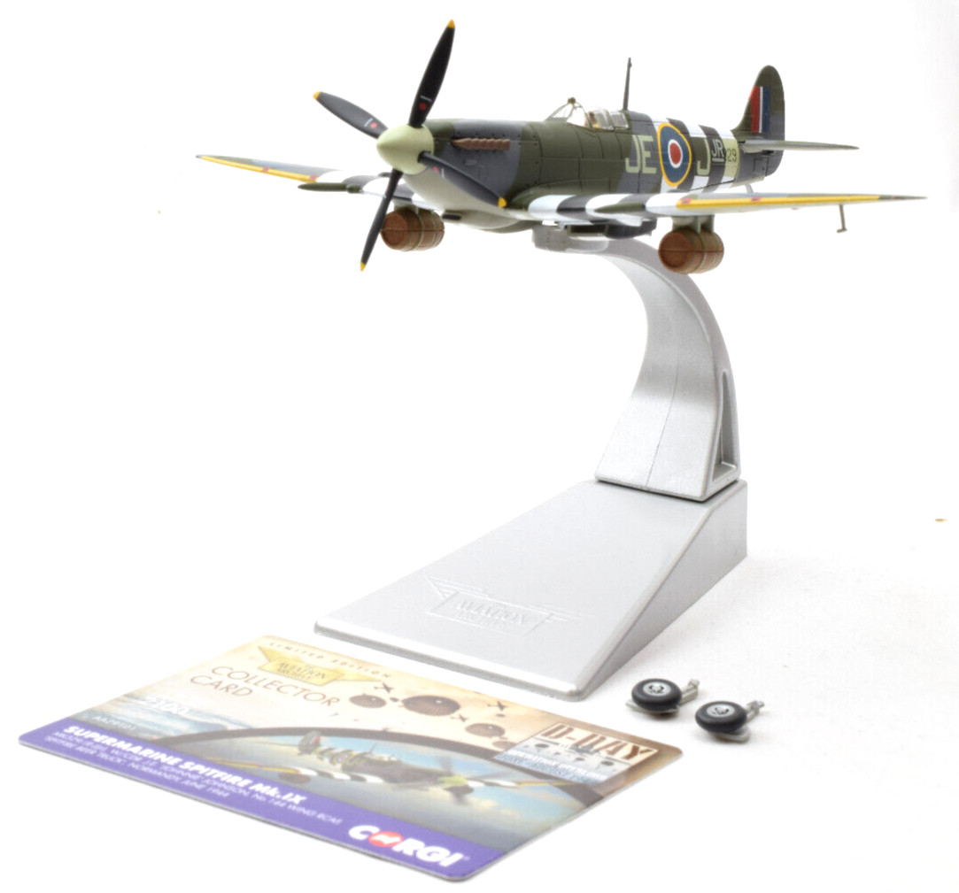 Corgi Supermarine Spitfire Mk.IX – Johnny Johnson 1:72 Die-Cast Airplane AA29101