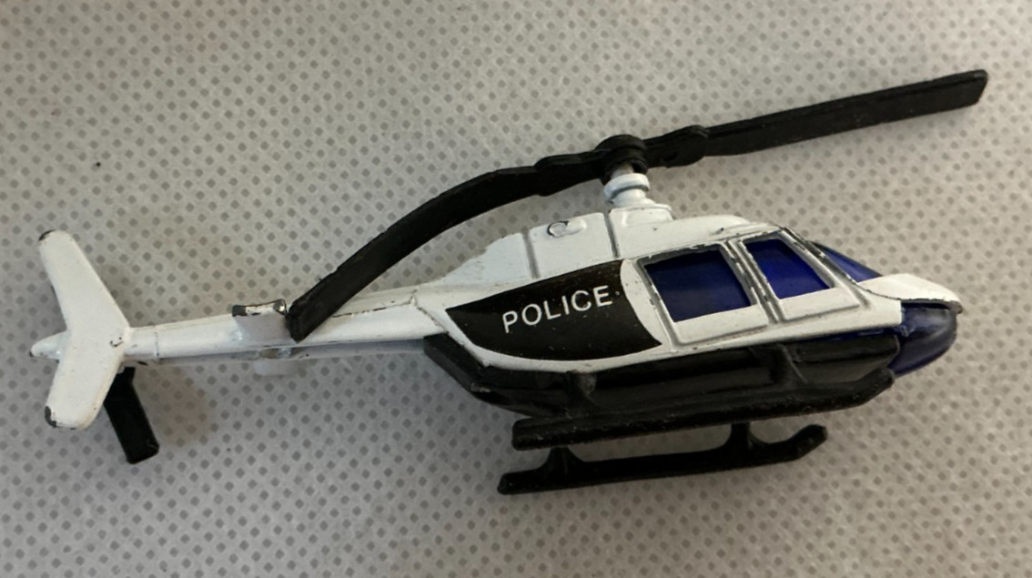 Maisto 1:64 Scale Diecast Police Helicopter – White & Black Chopper