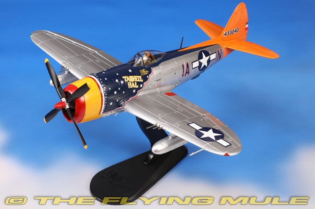 Hobby Master 1:48 P-47D Thunderbolt USAAF 358th FG, 366th FG Ike Davis Tarheel