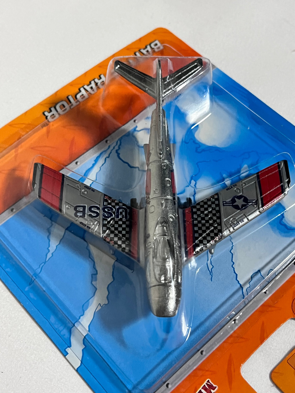 Mattel Matchbox Sky Busters Missions Battle Raptor Aircraft Replica