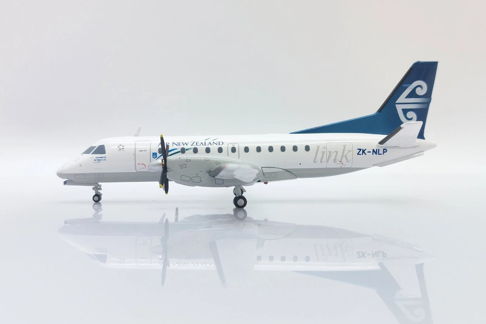 Air New Zealand Link Saab 340A ZK-NLP JC Wings XX20329 Scale 1:200
