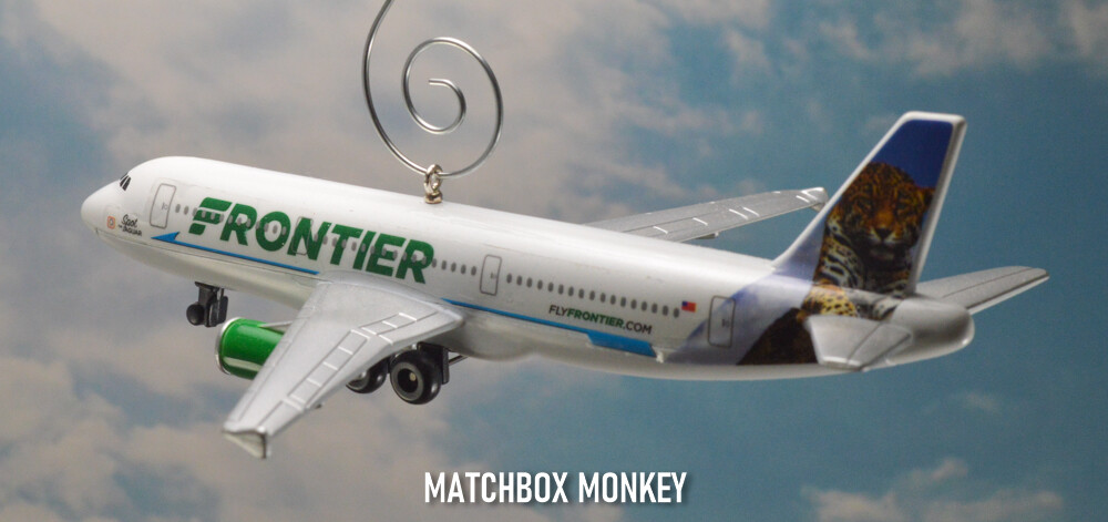Spot Jaguar Frontier Airlines Airbus A321 Airplane Jet Christmas Ornament Adorno
