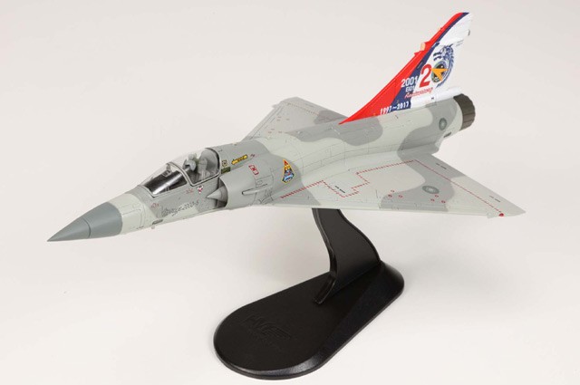 HA1621 Hobby Master Mirage 2000-5 1/72 Model ROCAF Clean Configuration