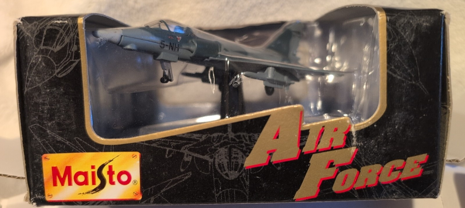 Maisto Air Force Special Edition Mirage 2000C Die Cast