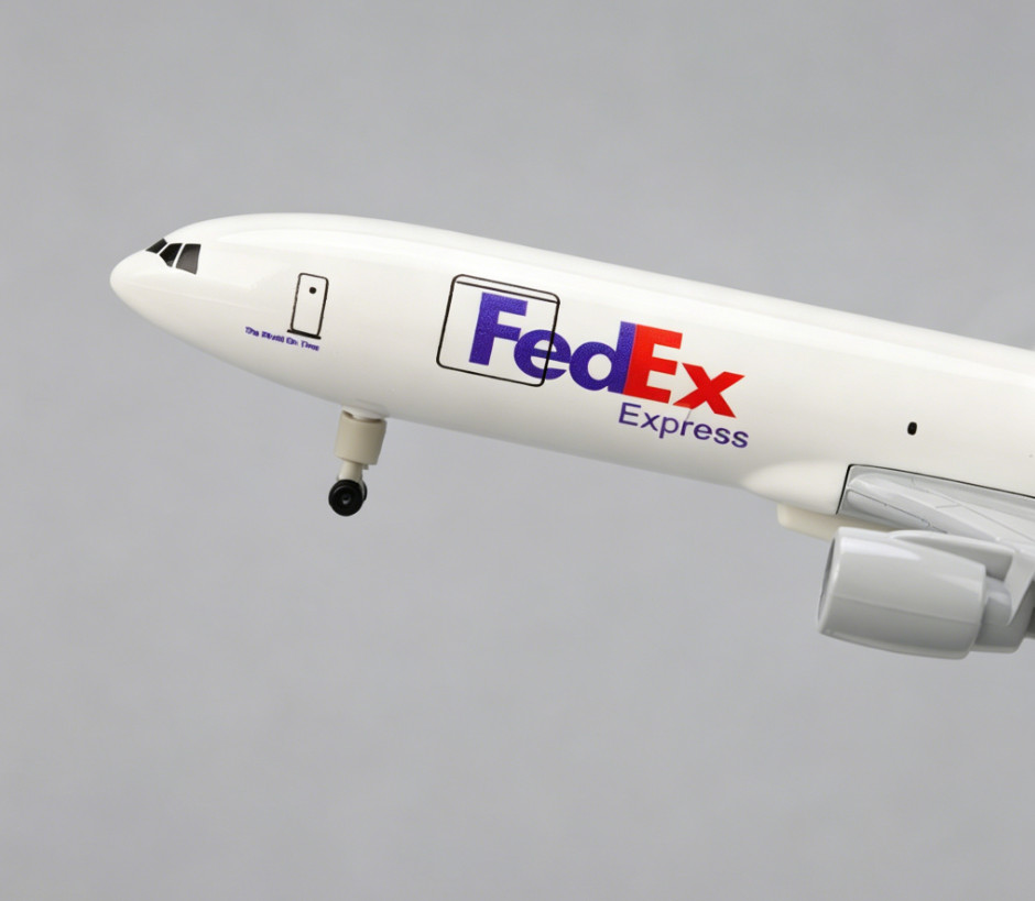 20cm FedEx McDonnell Douglas ​MD-11Cargo Diecast Collectible Replica Plane Model