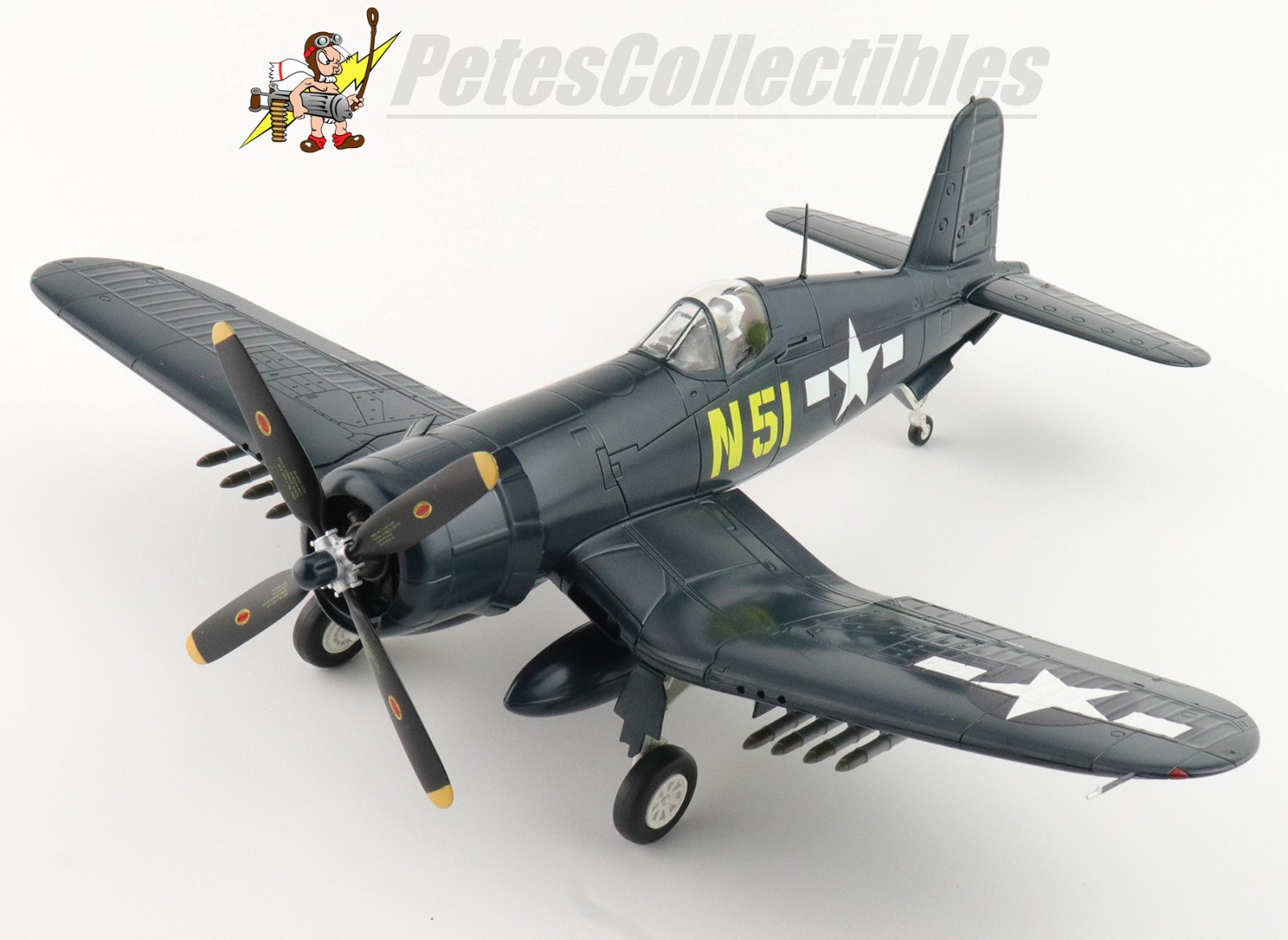 Hobby Master HA8227 F4U-4 Corsair F4U-4 Corsair N51 John Glenn VMF-155 1945 1:48