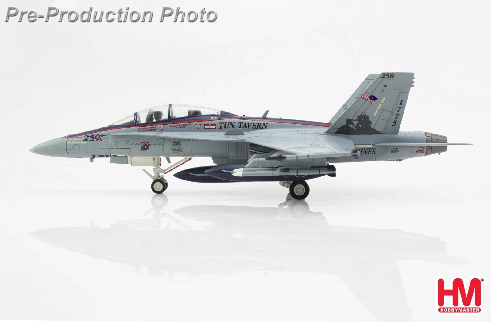 Hobby Master 1/72 F/A 18D Fighter Jet US Marines 250 Years VMFA-112 2025 #HA3593