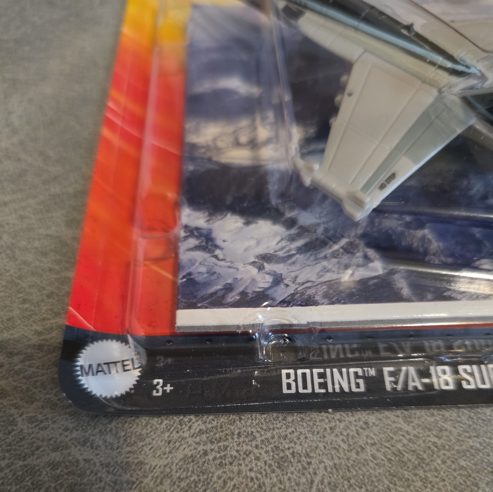 Matchbox Top Gun Maverick Boeing F/A-18 Super Hornet Maverick 1/64 NIB