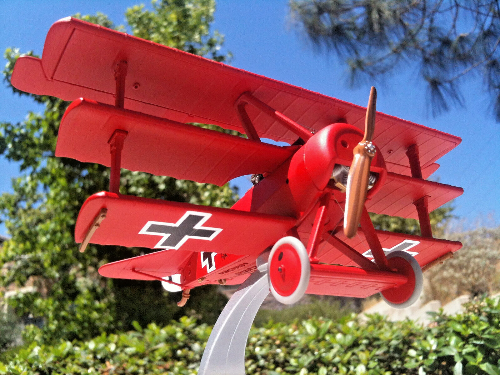 Corgi Fokker Dr.I Triplane Luftstreitkrafte JG 1 Death of The Red Baron ’18 1:48