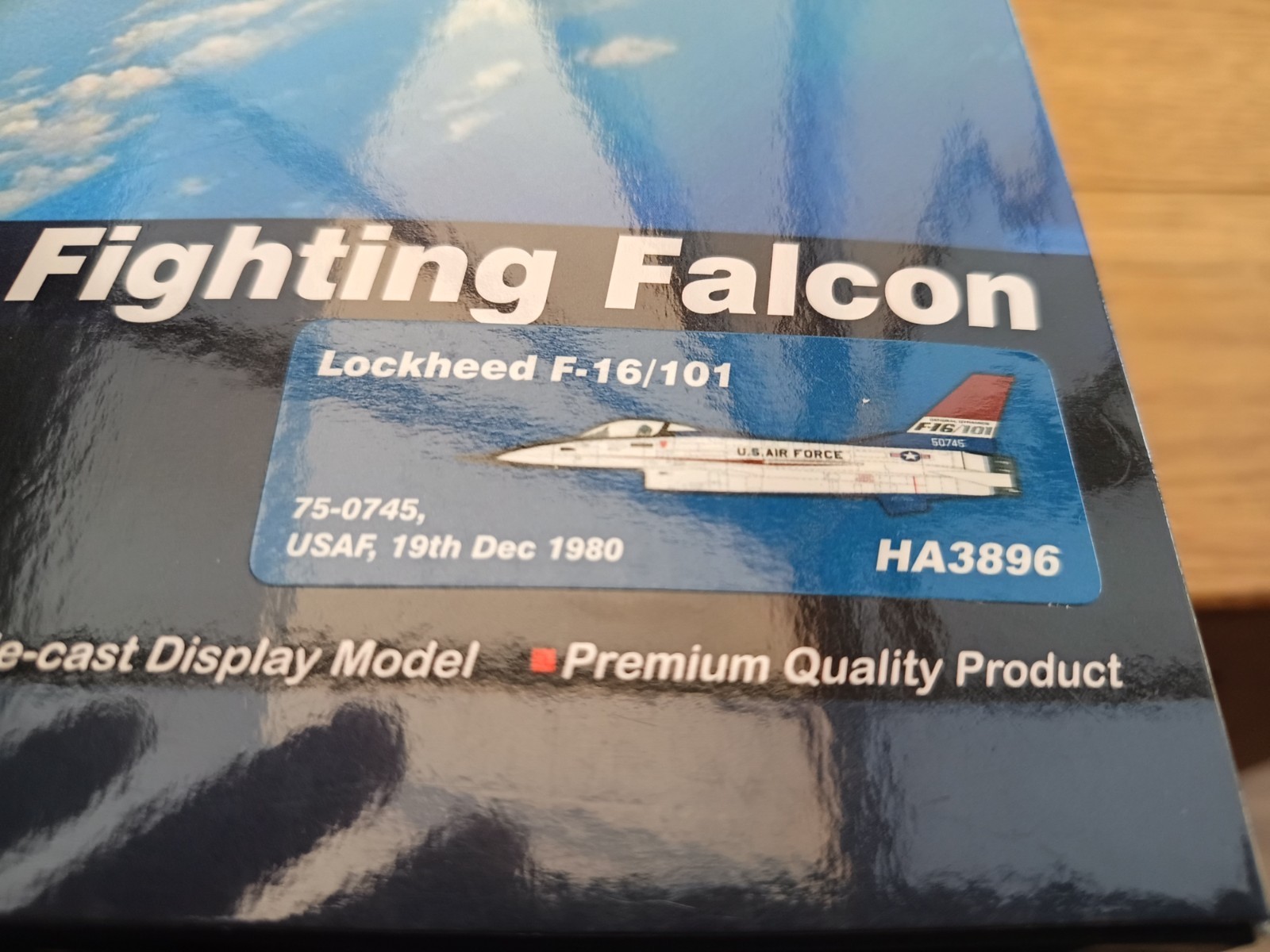 Hobby Master General Dynamics F16A / 101 Fighting Falcon #75-0745 USAF HA3896