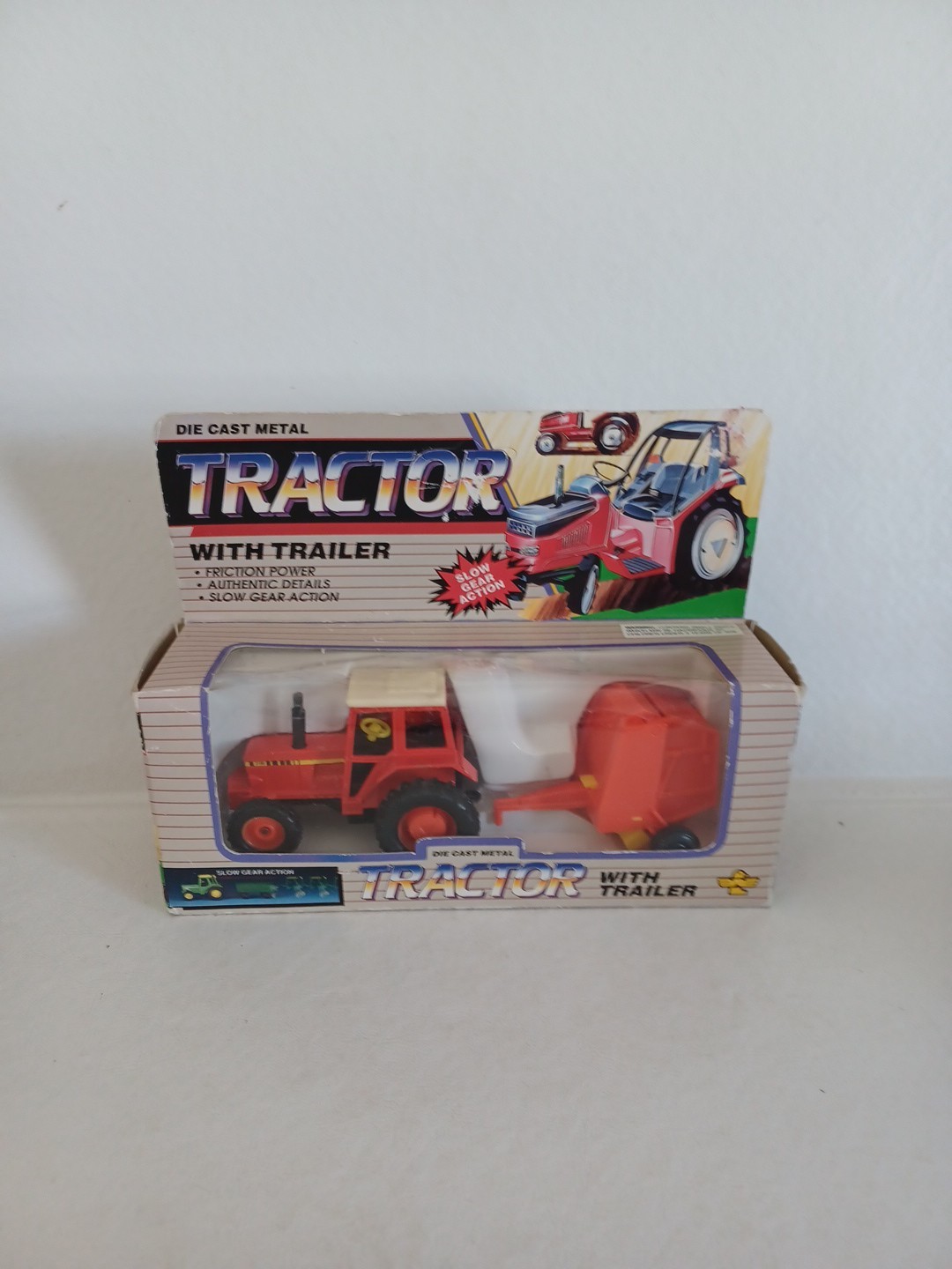 Vtg NOS Ertl Red Tractor with Trailer Die Cast Metal Friction Power. No. 3181-8.