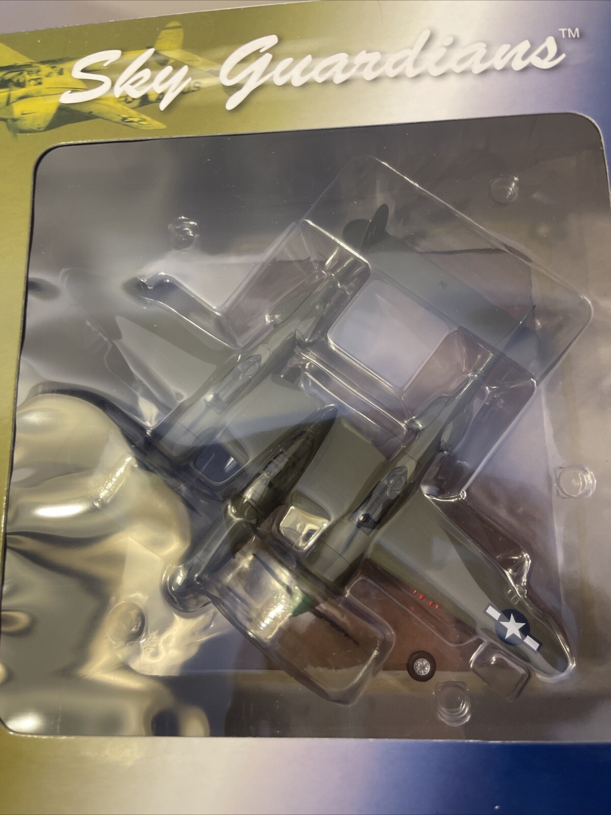 Sky Guardians Lockheed Martin P-38 Lightning USAAF Hills Angels 1:72