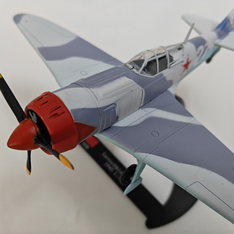 1:72 Diecast Military Model Soviet Lavochkin La-7 “White 27” Fighter Collection