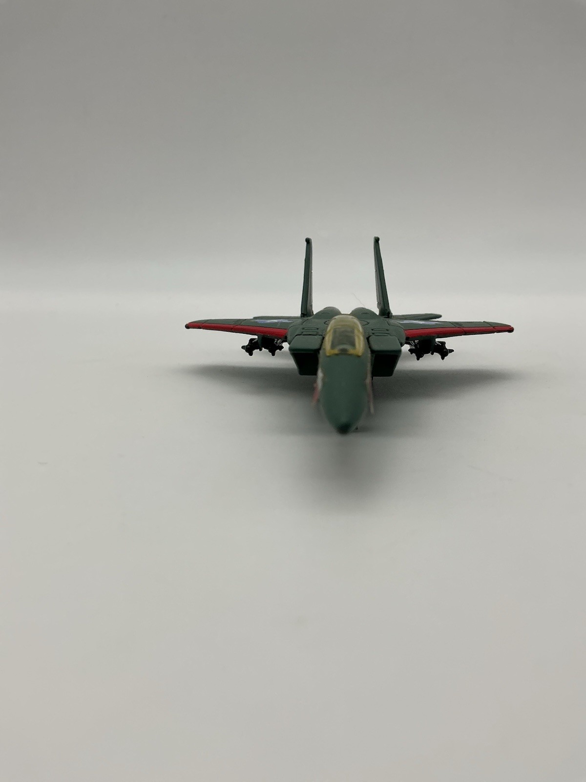 Maisto Die Cast Set Of 3 Military Fighter Jet Toy Planes B-17 , F-16 , F-15