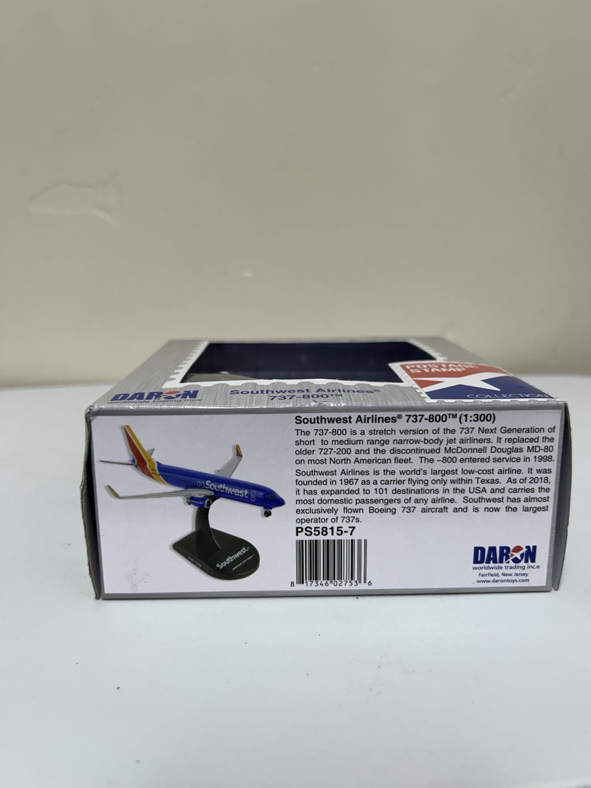 Daron Worldwide Trading PS5815-7 1:300 Southwest Airlines 737-800 Aircraft