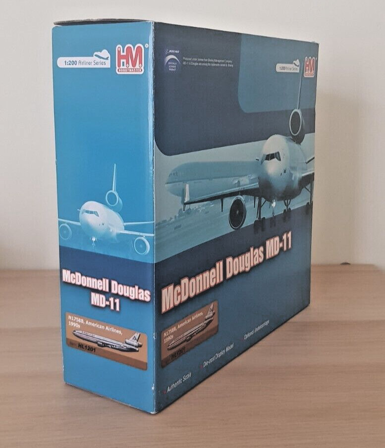 Hobby Master 1/200 HL1201 McDonnell Douglas MD-11 American Airlines, N1758B