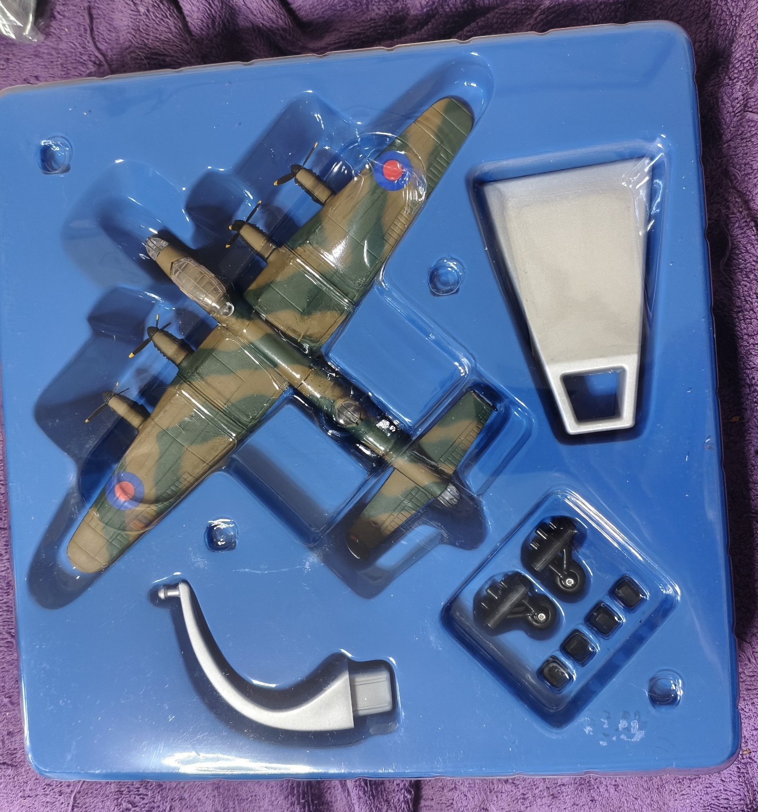 Corgi Avro Lancaster Battle Of Britain Memorial Flight 47301