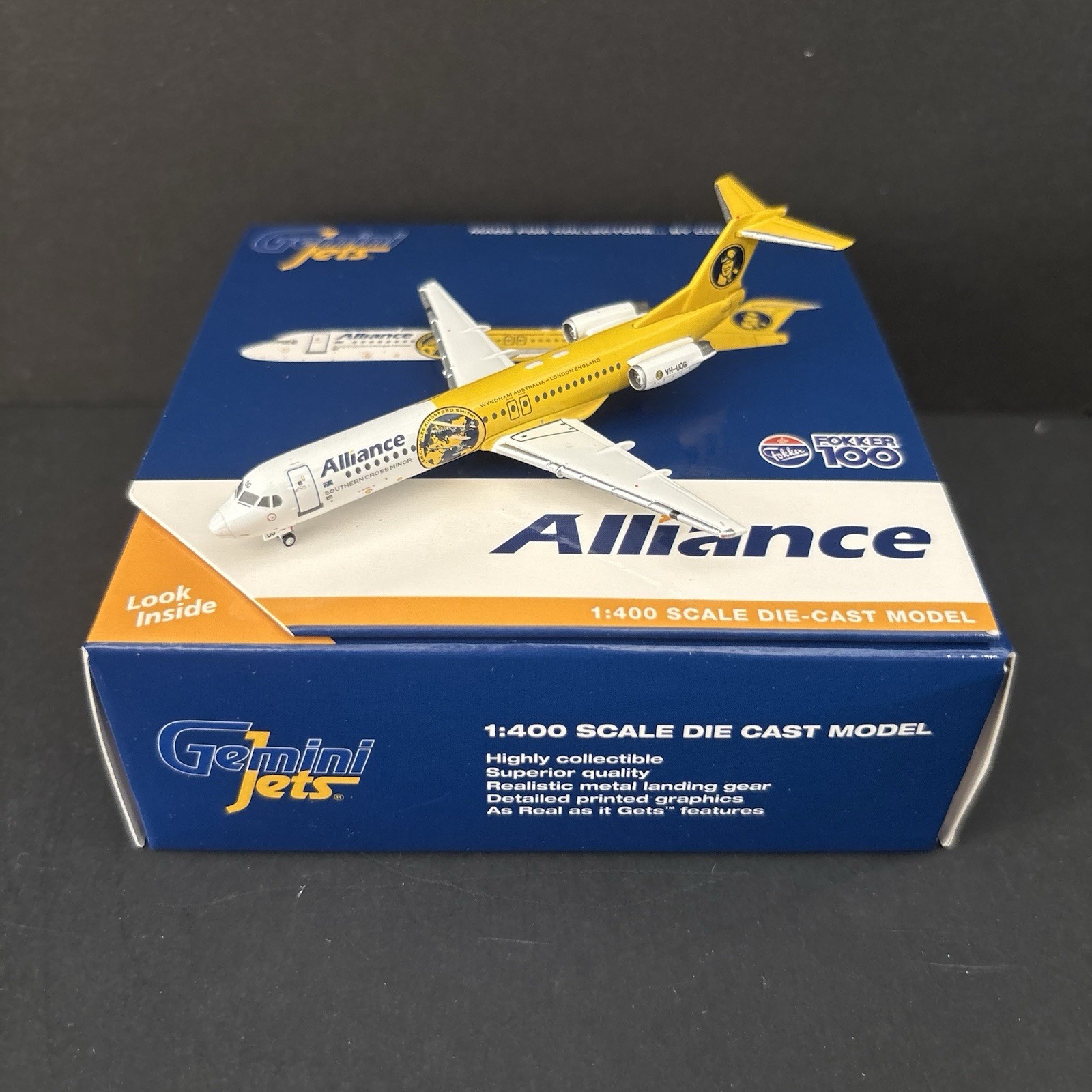 GeminiJets 1:400 Alliance Airlines Fokker F-100 VH-UQG GJUTY1996 Scale Model