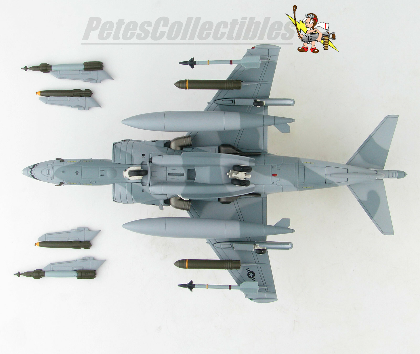 HOBBY MASTER HA2624 BAe AV-8B Harrier II USMC VMA-231 Ace of Spades 1991, 1:72