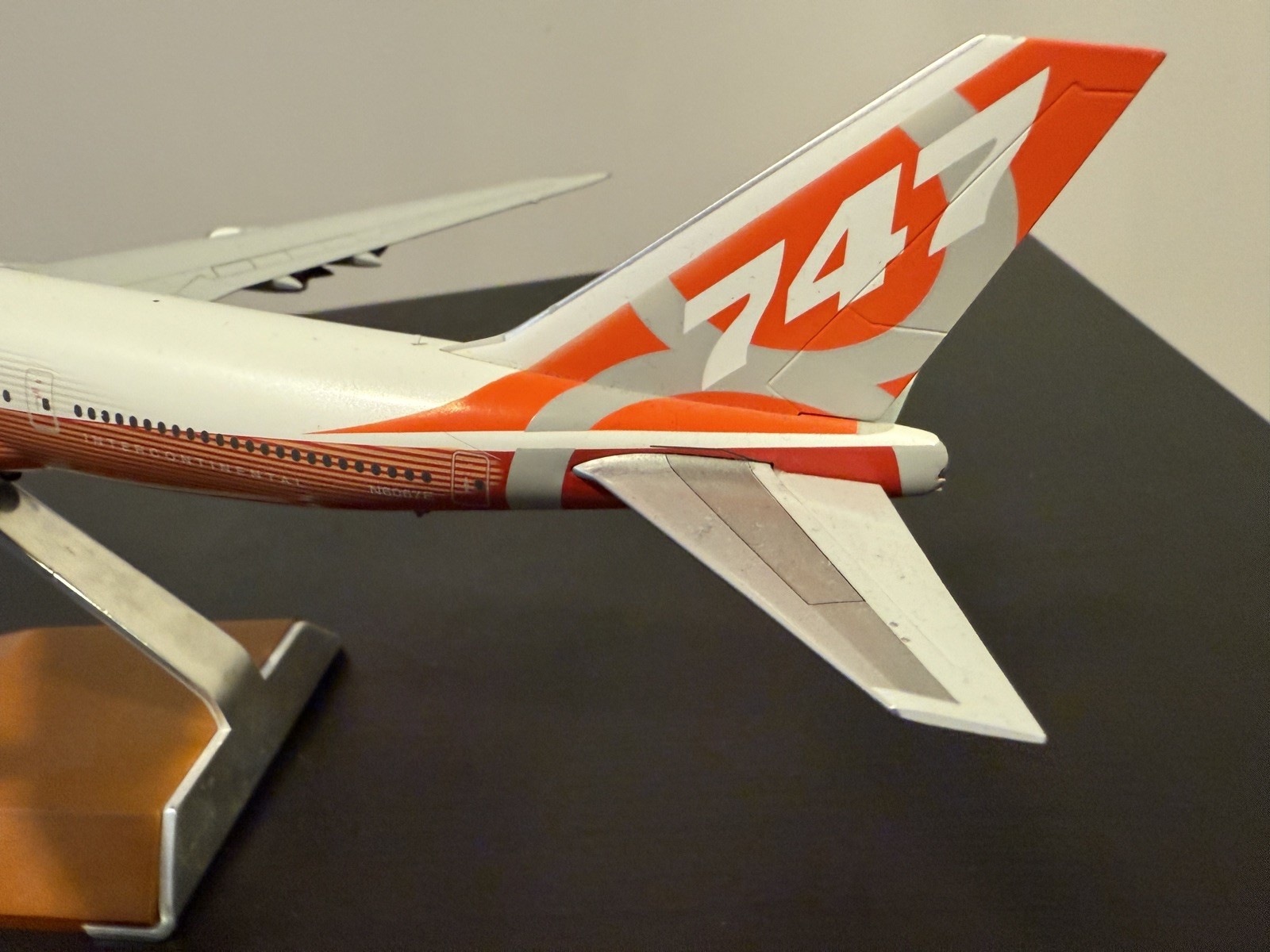 747-8 JCWINGS 1/200 Boeing House colours