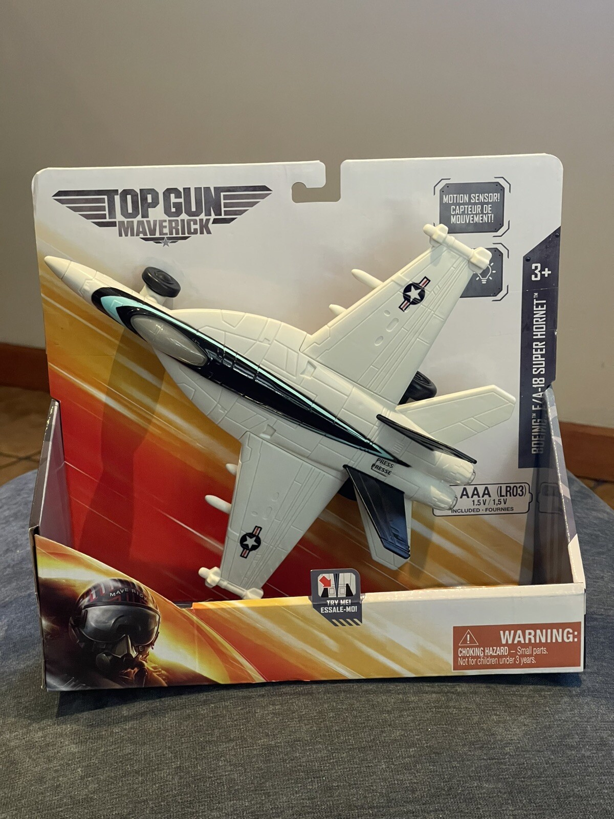 Top Gun Maverick F/A-18E Super Hornet Fighter Jet Officially Licensed By Boeing