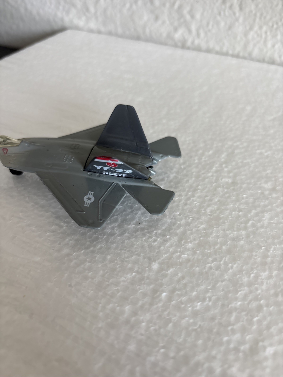 YF-22 Lightning 5″ long Diecast Airplane U.S. Air Force Pre-Owned