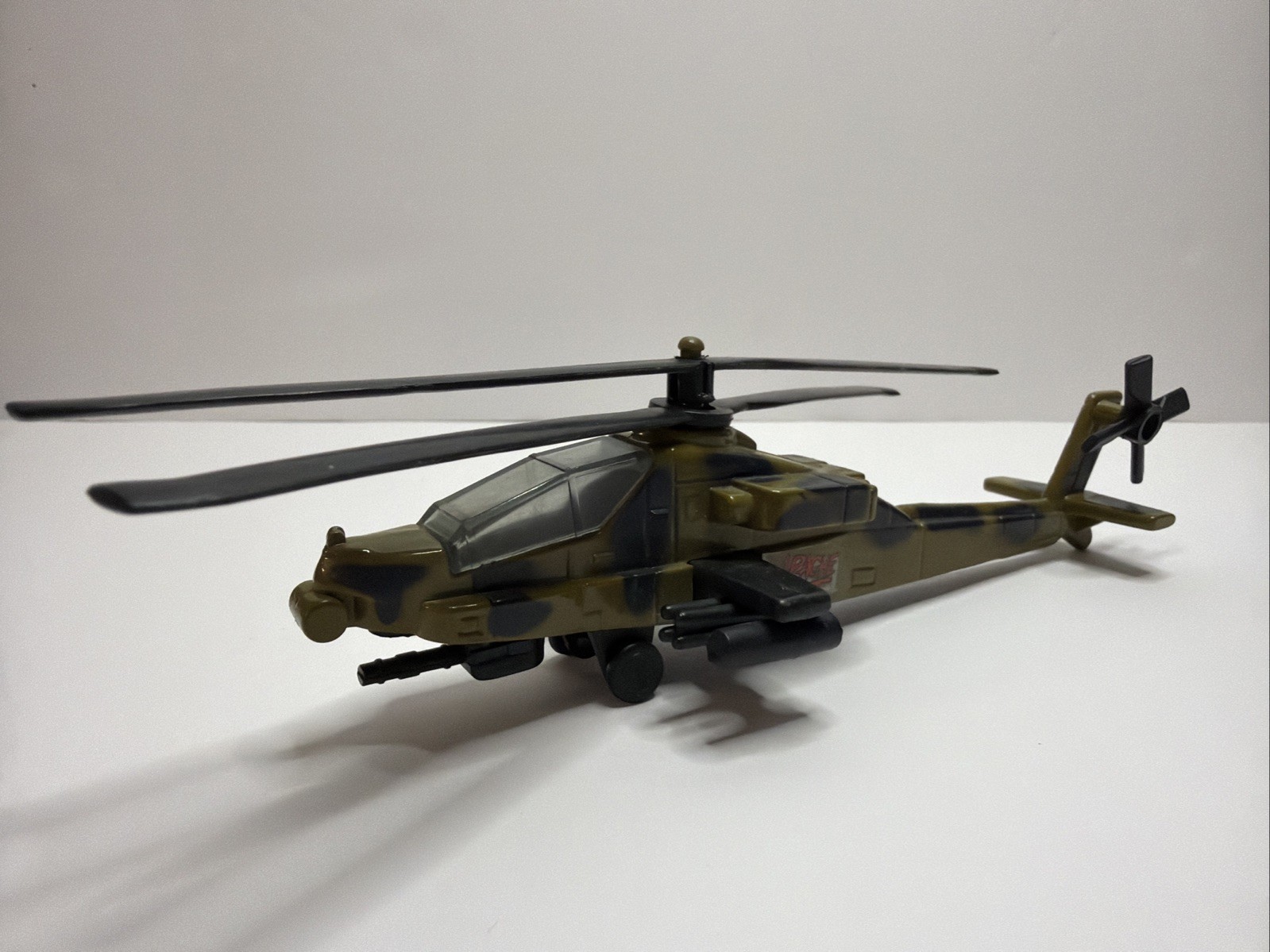 Tootsie Toy Hard Body AH-64A Apache Helicopter Military