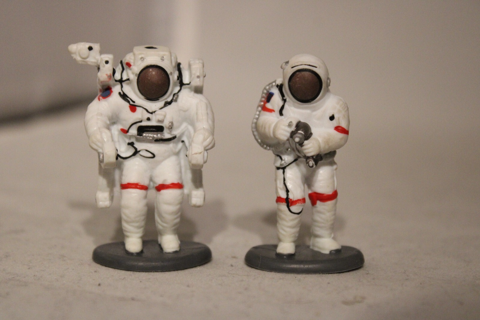 Action City Space Mission Space Shuttle by RealToy 2 Piece Astronaut Lot