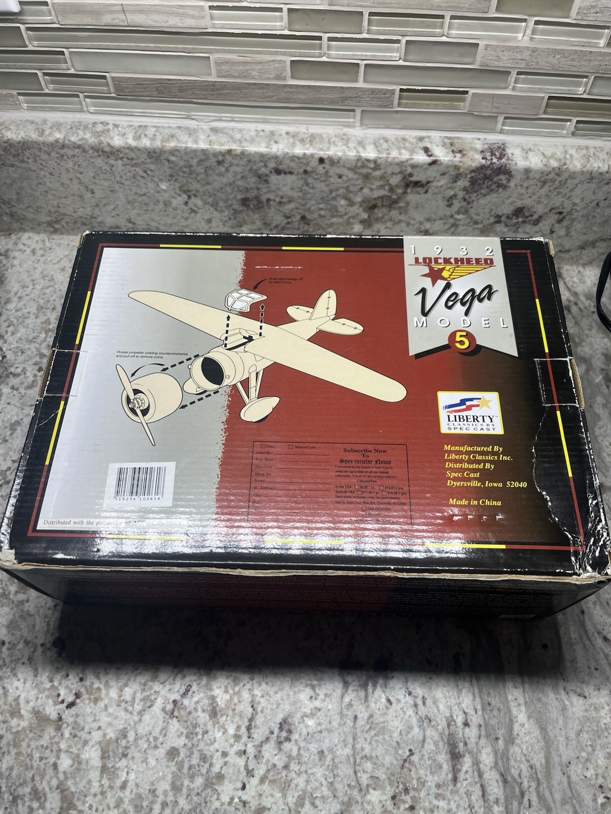 1932 Lockheed Vega Model 5 Diecast Airplane Collector Bank #35053 Massey Harris