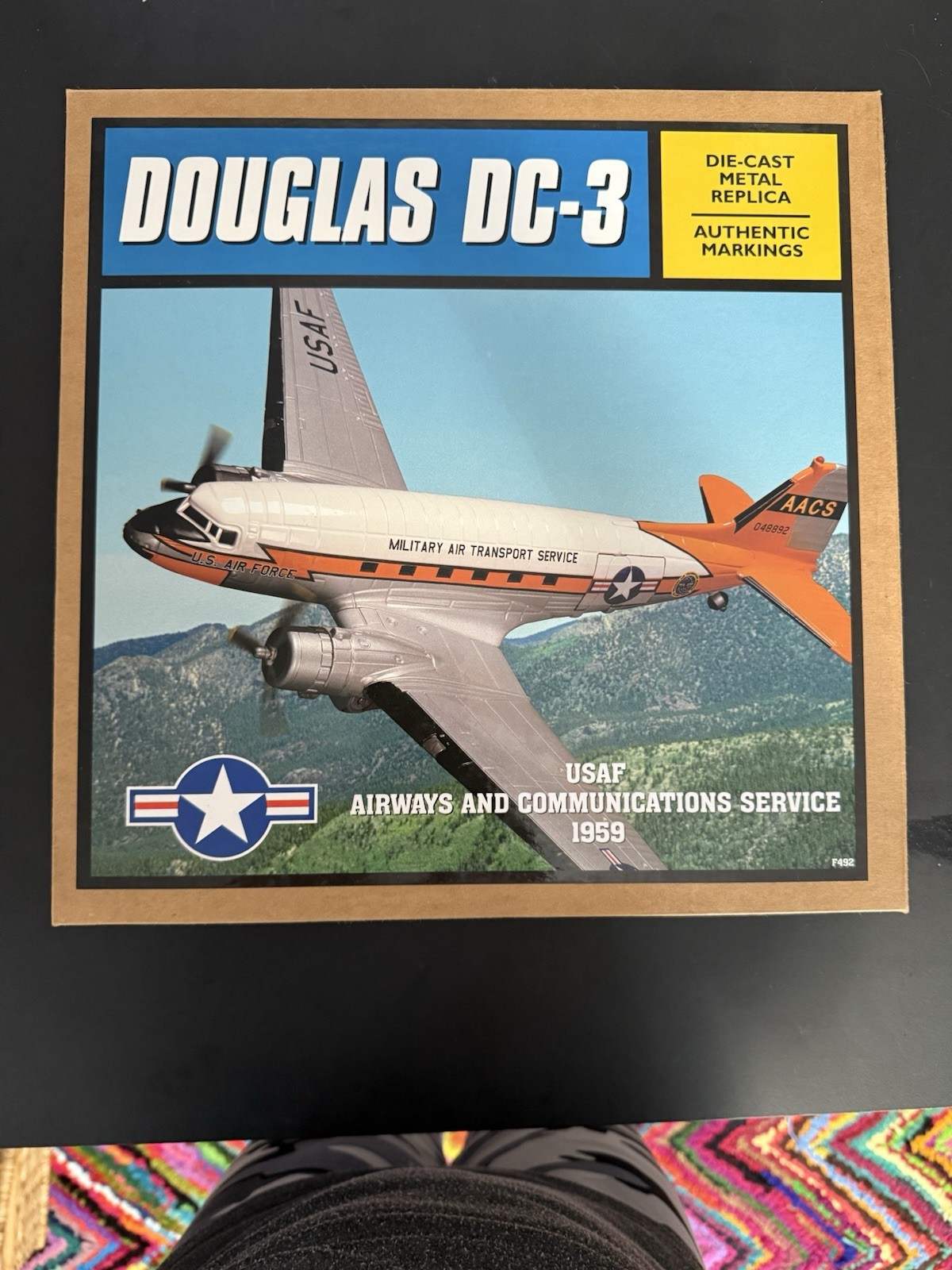 ERTL Douglas DC-3 USAF Airways & Communications Service Diecast Model Airplane