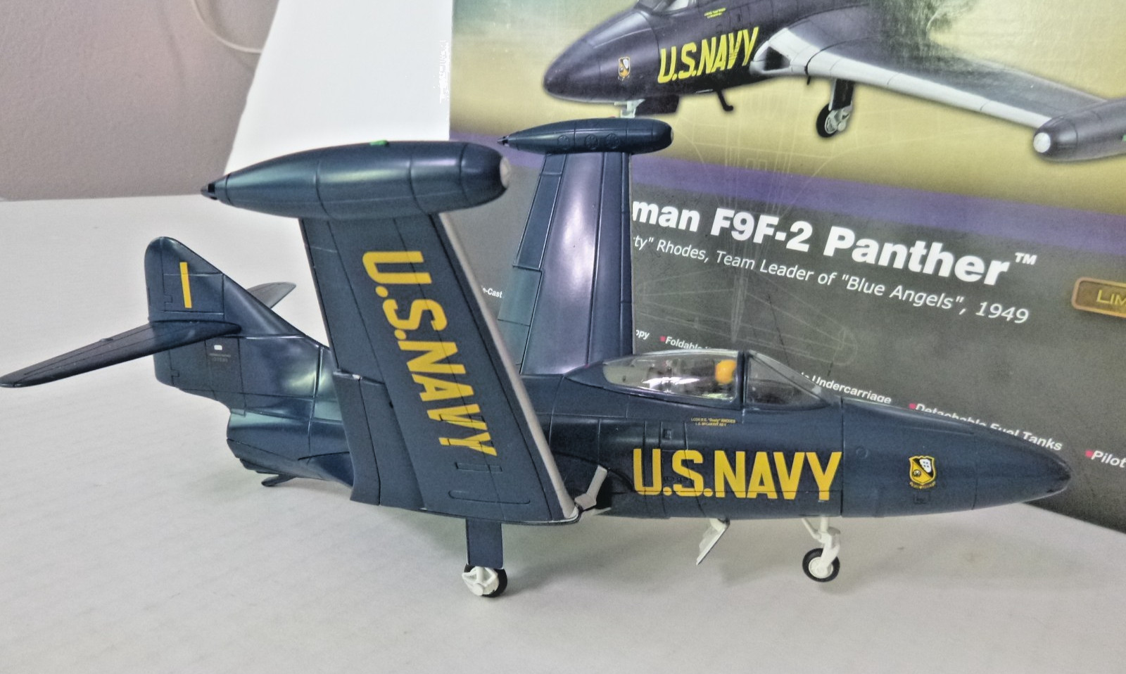 Hobby Master, Grumman, F-9F-2 Panther, Navy Blue Angels , 1:48, Diecast, Used