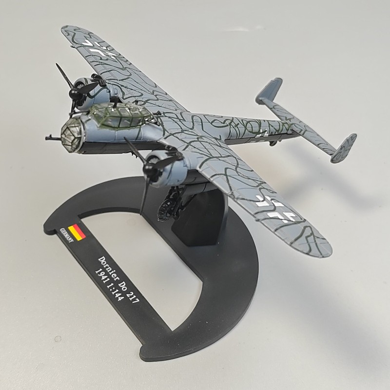 1:144 Diecast Military Model WWII German Dornier Do 217 Bomber Hobby Collection