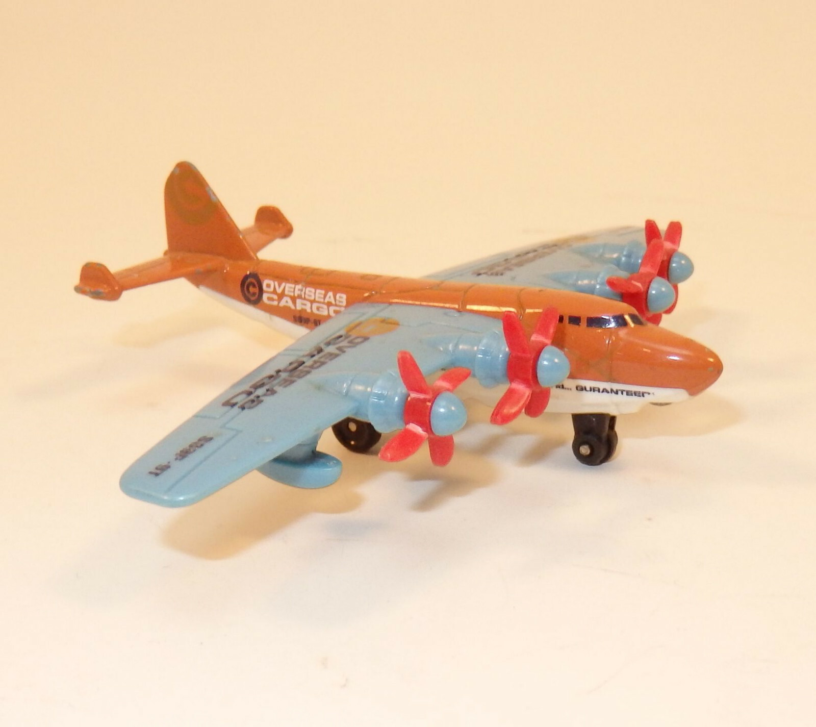 MATCHBOX SKYBUSTERS Overseas Cargo Plane S89P-9T