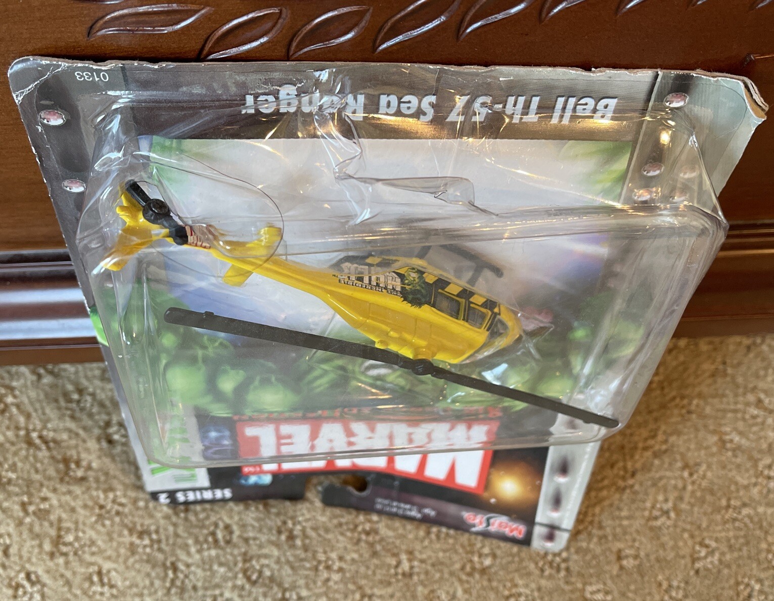 Maisto Ultimate Marvel Air Force Hulk Bell Th-57 Sea Ranger Helicopter Airplane