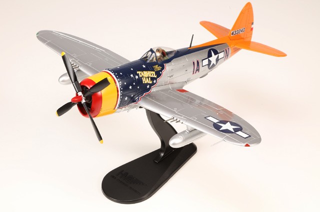 Hobby Master 1/48 P-47D Thunderbolt Tarheel Hal USAAF 358th FG, 366th FG