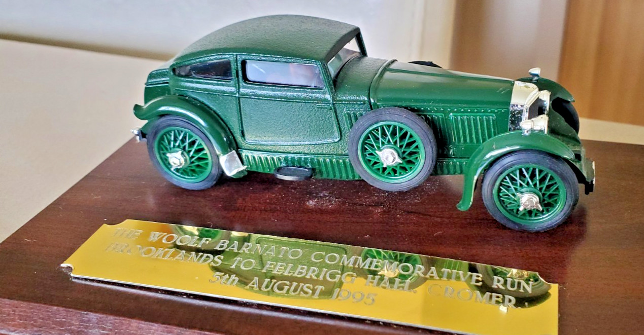 Rare 1:43 Bentley Speed Six Blue Train. Woolf Barnato. Brooklands 1995 On Plinth