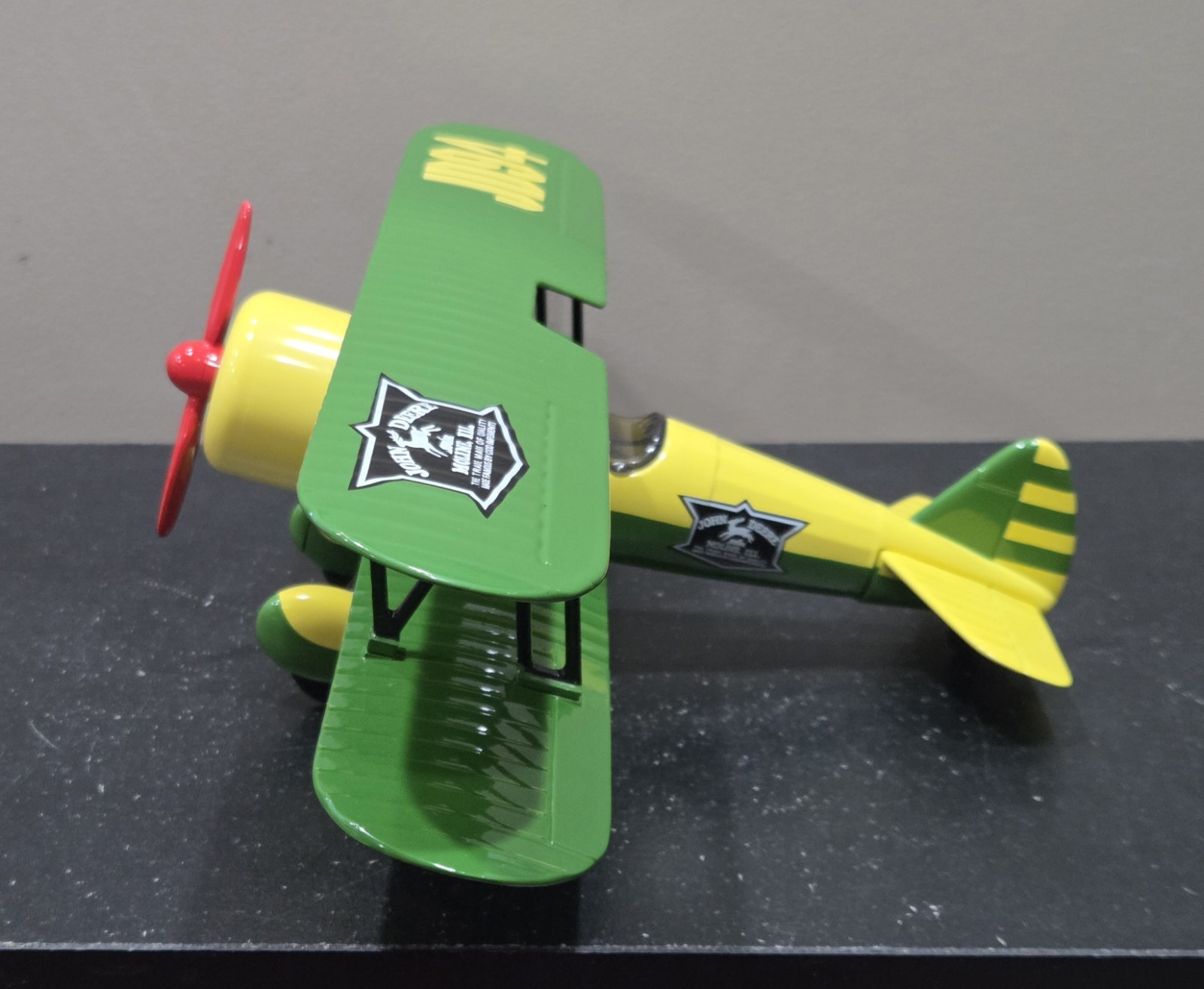 Spec Cast John Deere Diecast Vintage Airplane Bank 1934 Stearman Bi-Plane