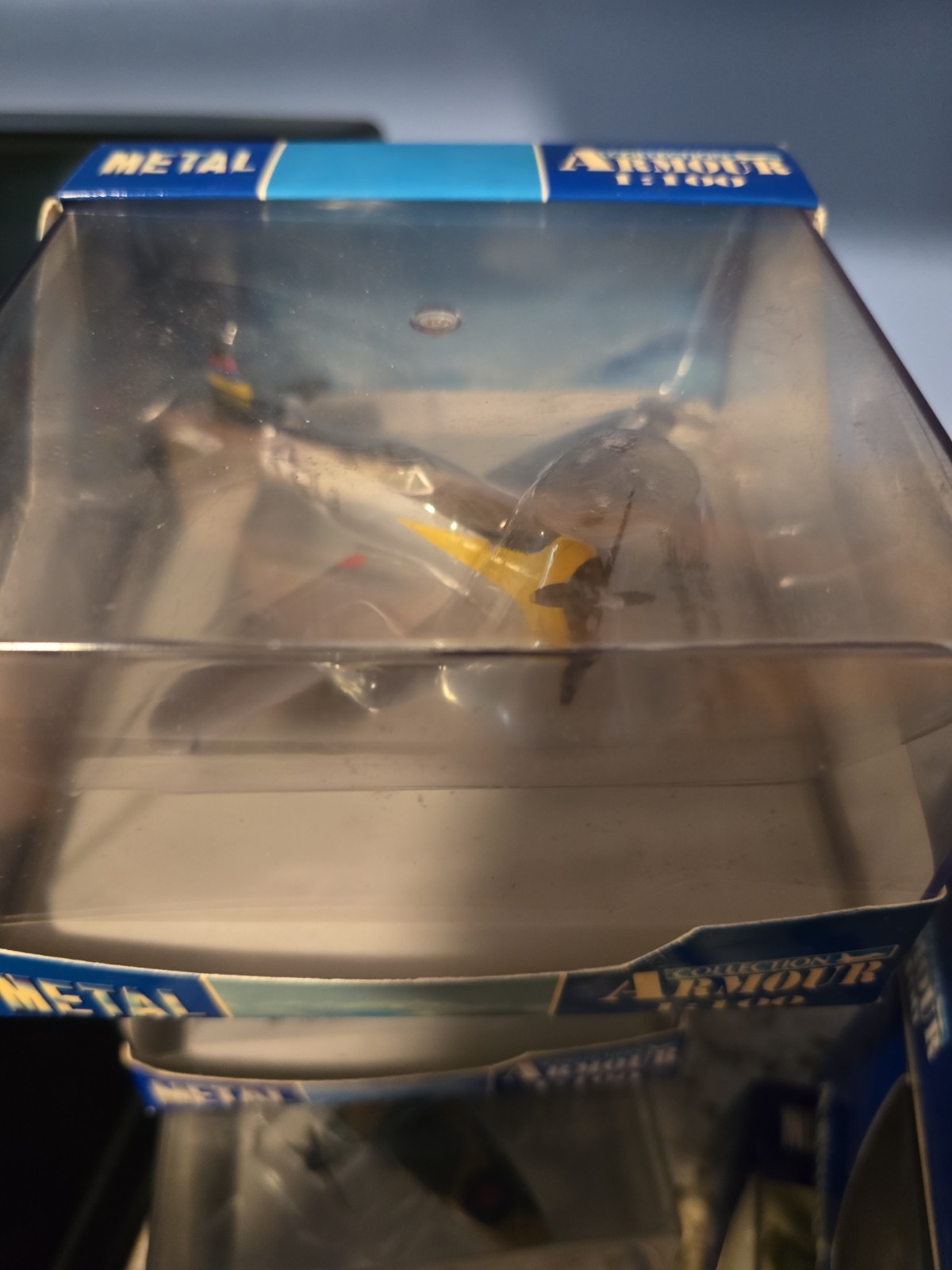 METAL Armour Collection 1:100 Diecast Lot OF 8