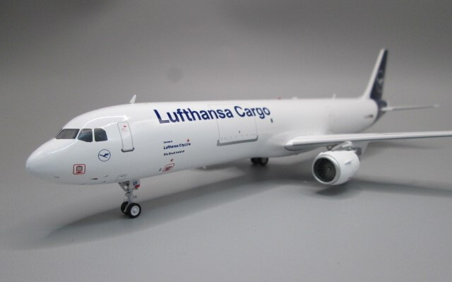 JFOX 1/200 A321-211(P2F) LUFTHANSA CARGO (LUFTHANSA CITYLINE) D-AEUI JF-A321-040