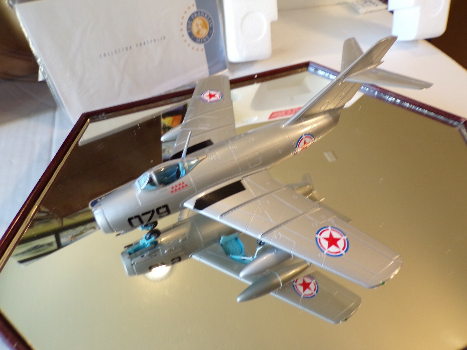 FRANKLIN MINT DIECAST 1.48 MIG 15 AIR FORCE B11E072