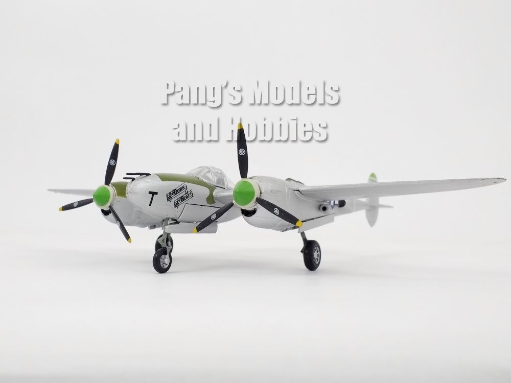 Lockheed P-38 P-38J Lightning “Down Beat” Richard Bong – USAAF 1/72 Scale Model
