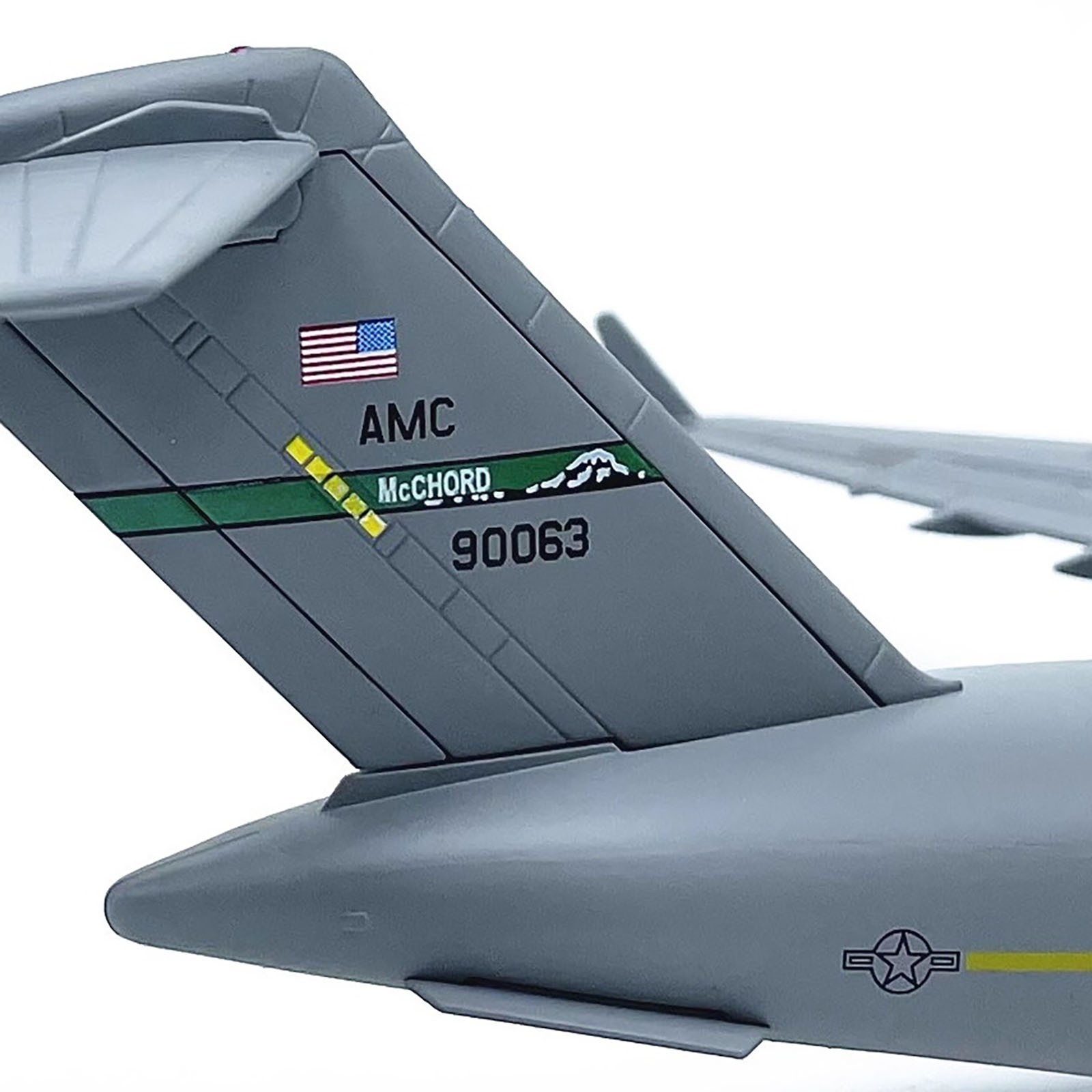 C-17 Globemaster III Aircraft Model 1:200 Scale Alloy For Military Display Gift