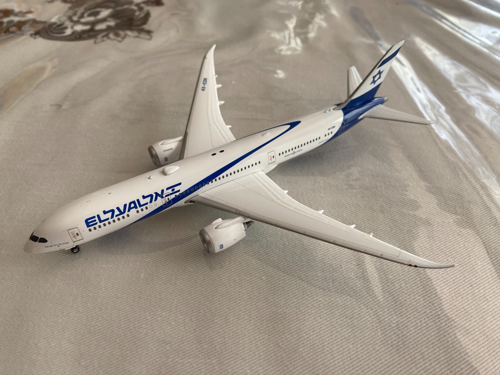 Phoenix Models 1/400 El Al Boeing 787-9 Reg. 4X-EDF *MINT* “New Livery”