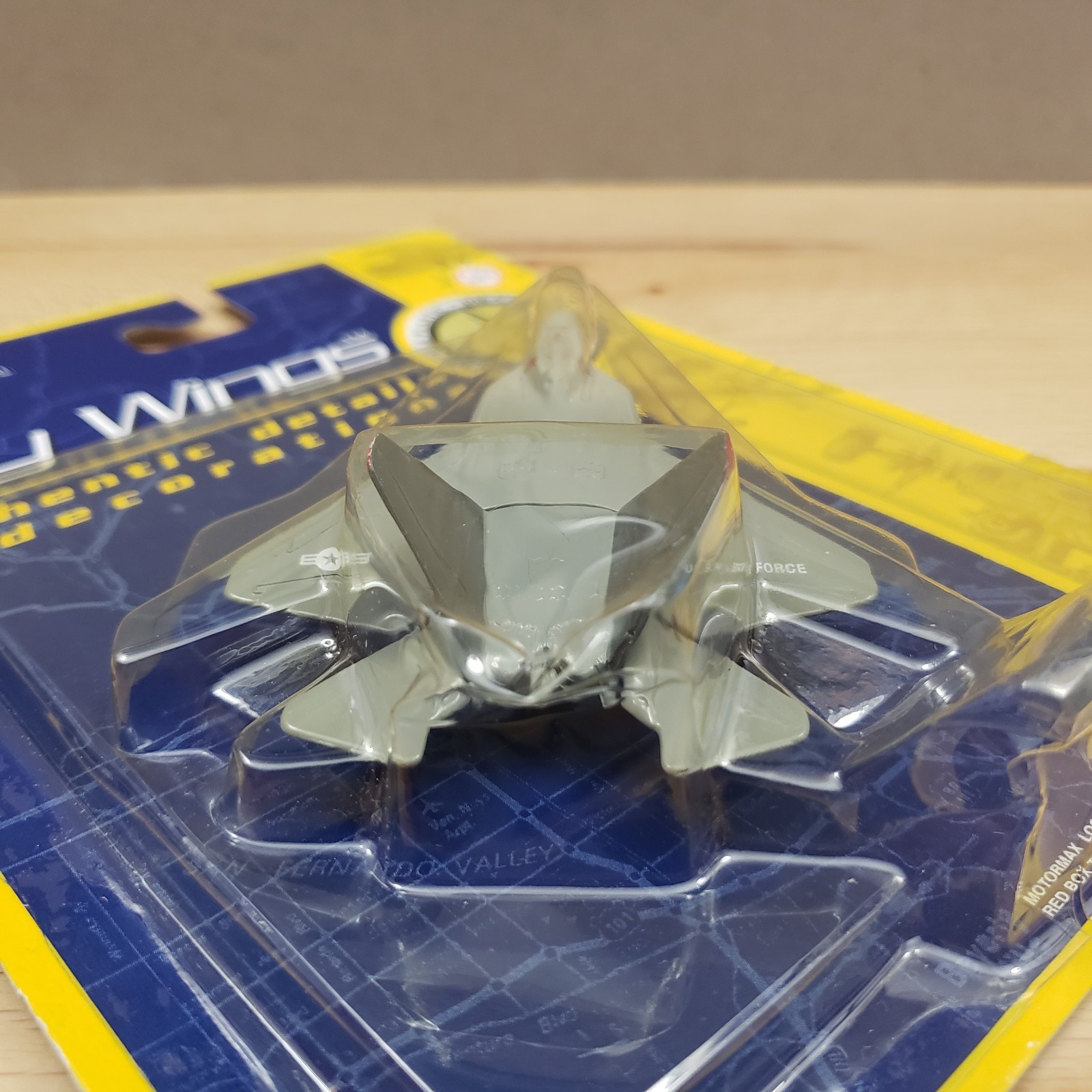 Sky Wings Lockheed YF-22 N22YF Lightning II U.S. Air Force Aircraft Diecast