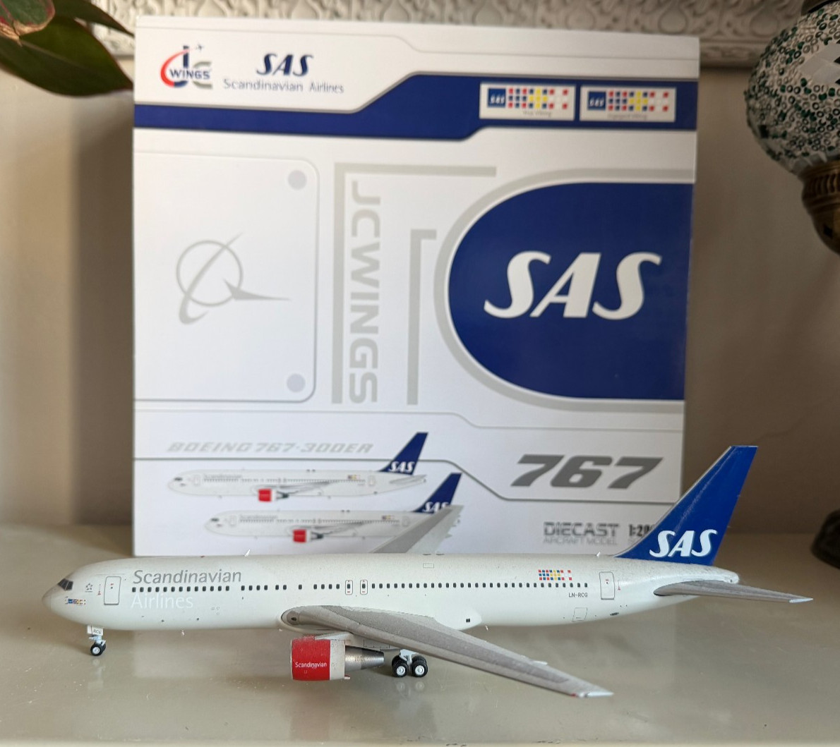 JC Wings Boeing 767-300ER – SAS Scandinavian Airlines; Scale 1:200; Nr. XX20191