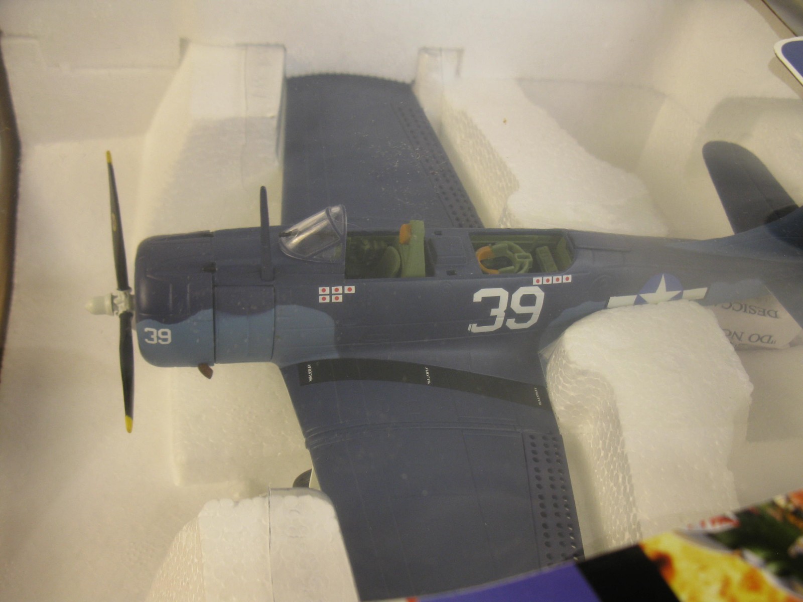 Franklin Mint 1/48 SBD DAUNTLESS CAPTAIN CLELAND B11E378 MIB