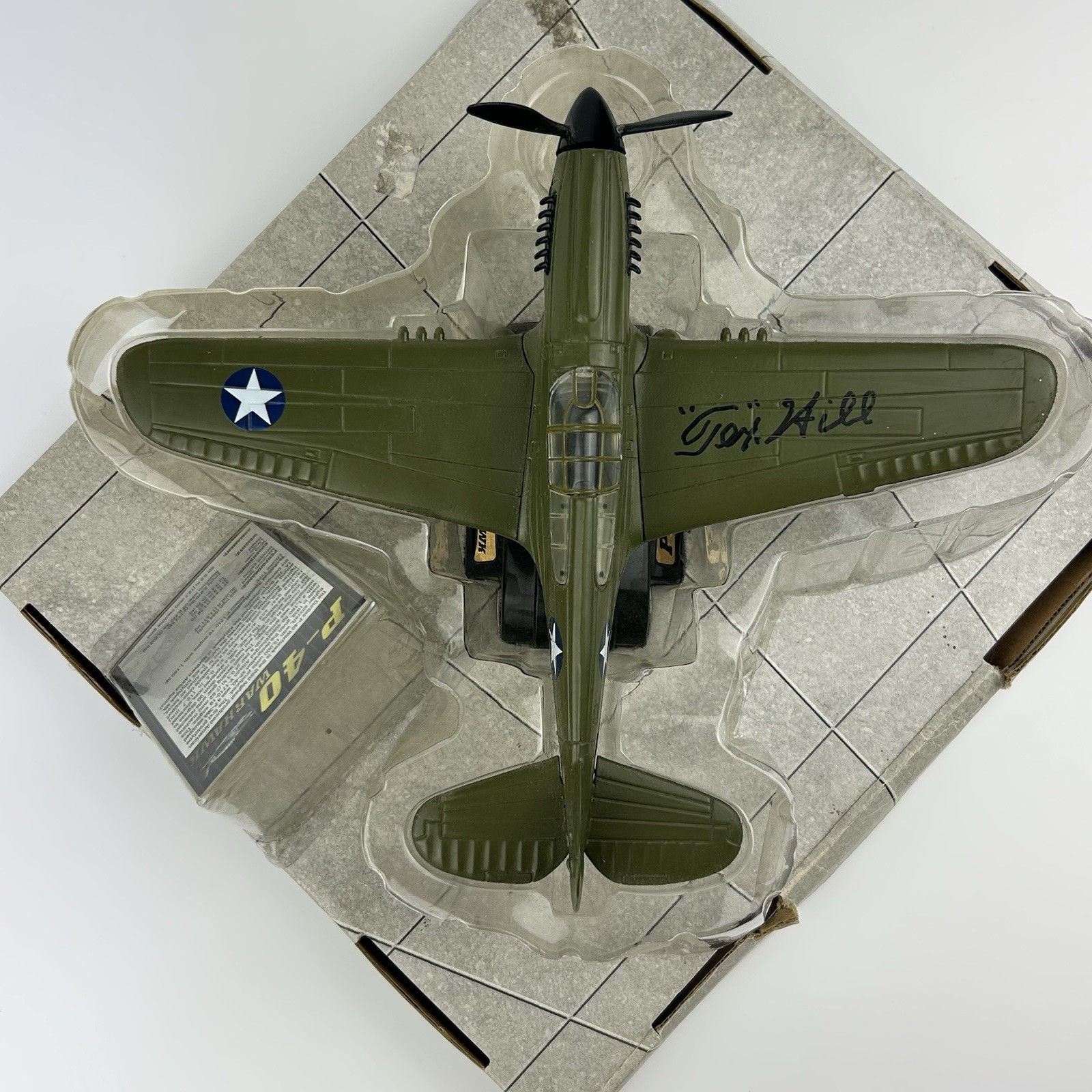 Motor Max Diecast 1:48 WWII USAAF P-40 Warhawk #76369 Fighter Bomber Plane